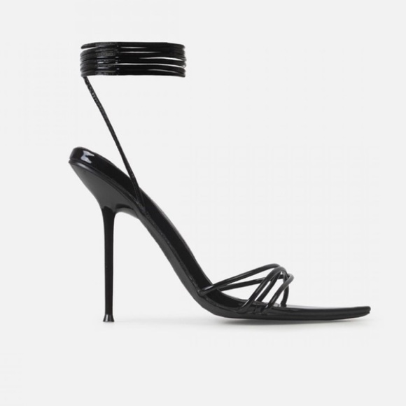 JAYLAH BLACK STRAPPY LACE UP POINTED STILETTO HEELS | SIMMI LONDON SHOES - Picture 3 of 3